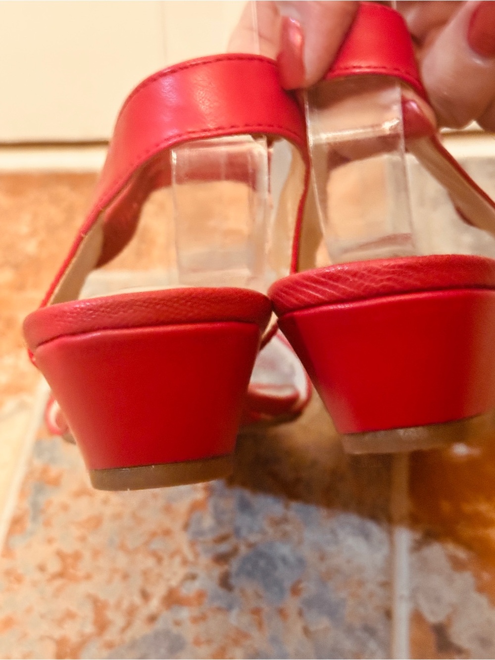 NWOB!! Lovely and Comfy Life Stride Red Women's Stretchy Wedge Sandals! - Picture 13 of 14